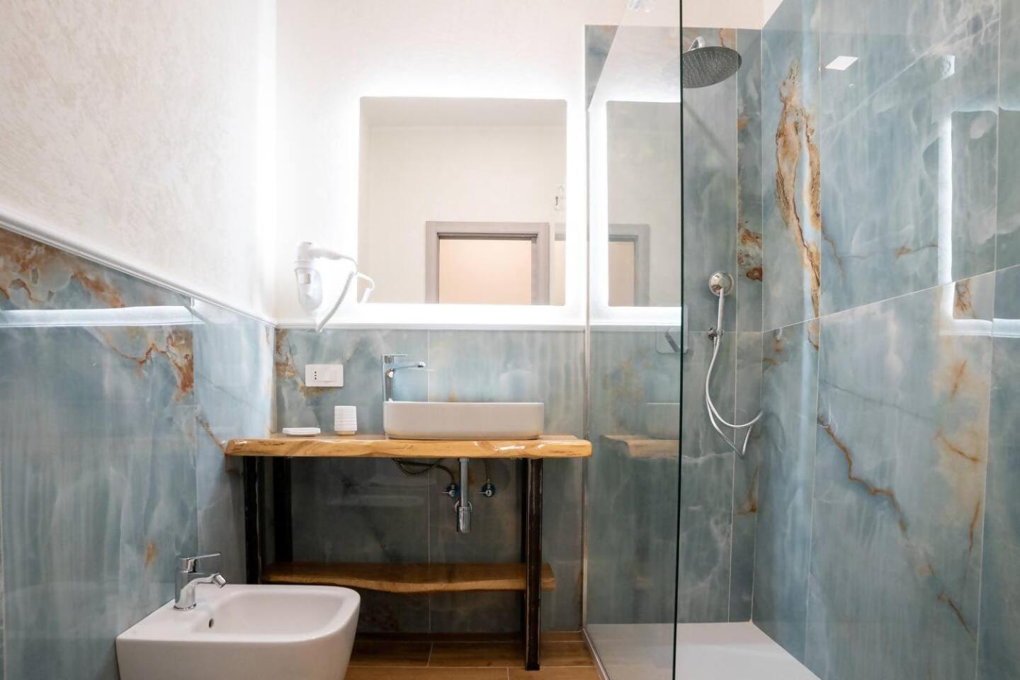 Blue Dream Suites Salerno Esterno foto