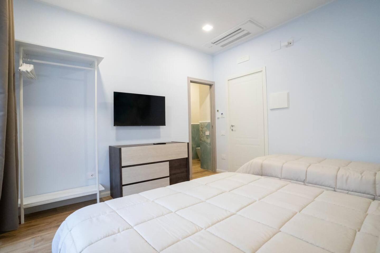 Blue Dream Suites Salerno Esterno foto