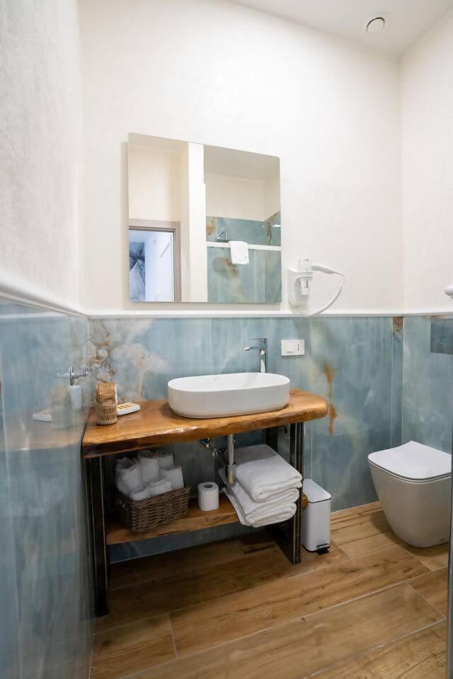 Blue Dream Suites Salerno Esterno foto
