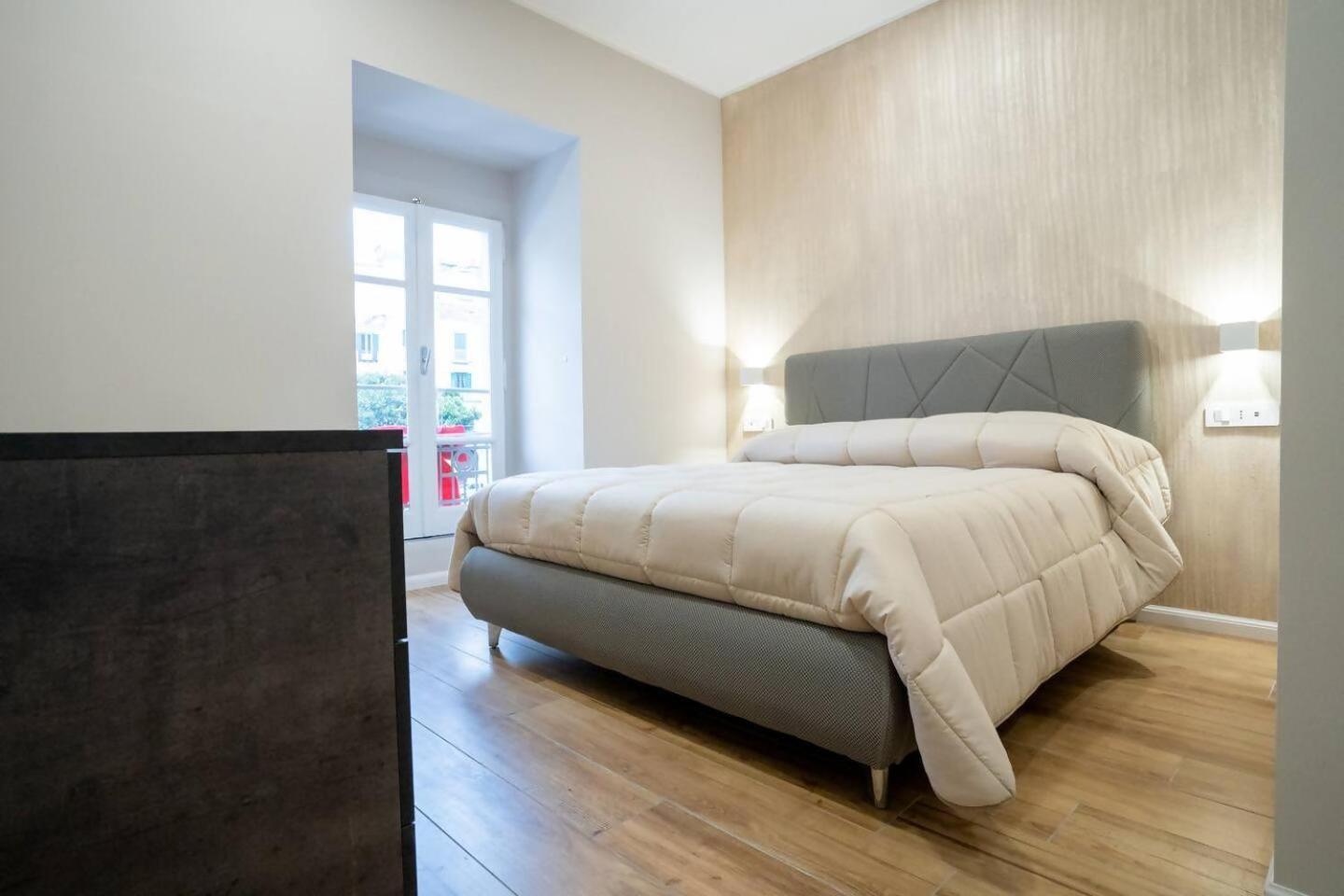 Blue Dream Suites Salerno Esterno foto