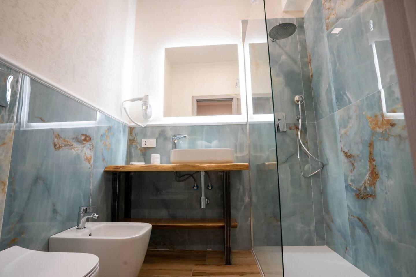 Blue Dream Suites Salerno Esterno foto